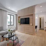 Location! Spacious Lux -5 Min From & Centre アパート スプリト